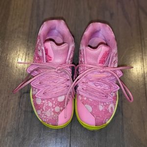 Patrick Kyrie Irving sneakers